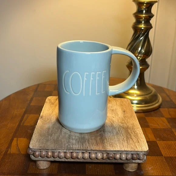 Rae Dunn coffee/ tea mug - Picture 1 of 3